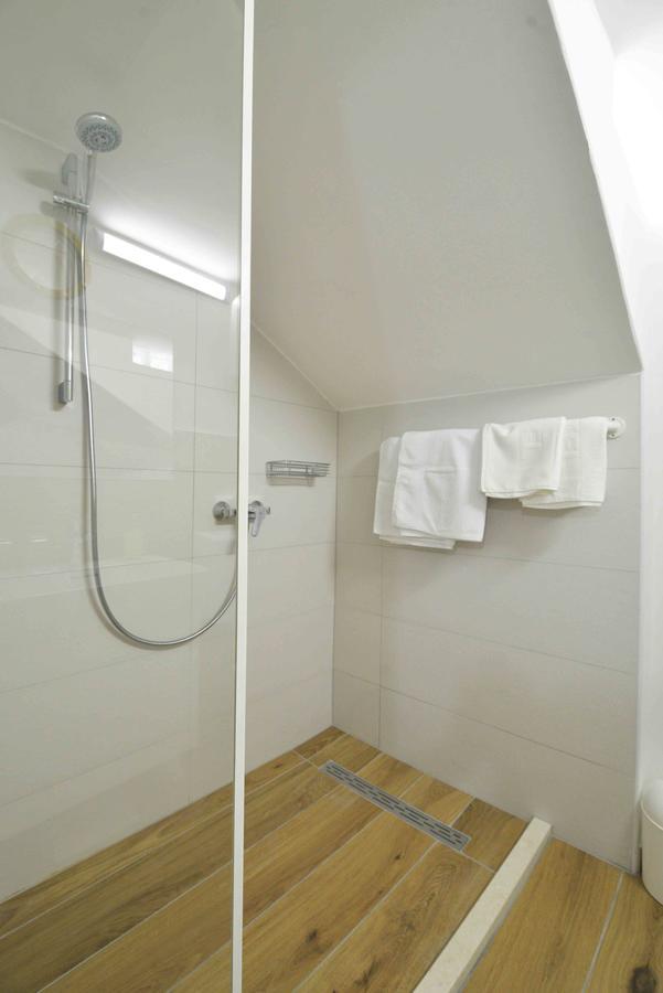 Sea Side Apartment Murter Exterior foto